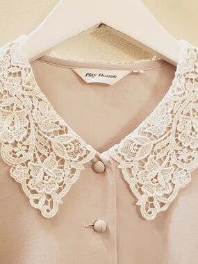 Play House self fabric button down shirt with lace collar, size 9,